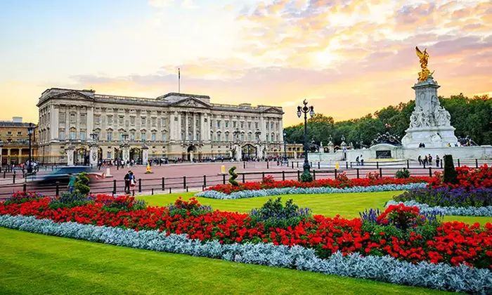 Up to 41% Off on Scavenger Hunt Tour / Activity at Landventure - Second Medium