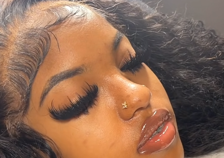 Up to 30% Off on Eyelash Extensions at Maison Konè Cosmetics - Primary Image
