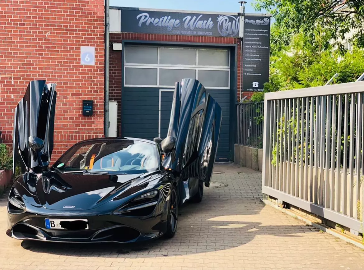 Bis zu 67% Rabatt auf den Autowäsche außen – Handwäsche bei Prestige Wash