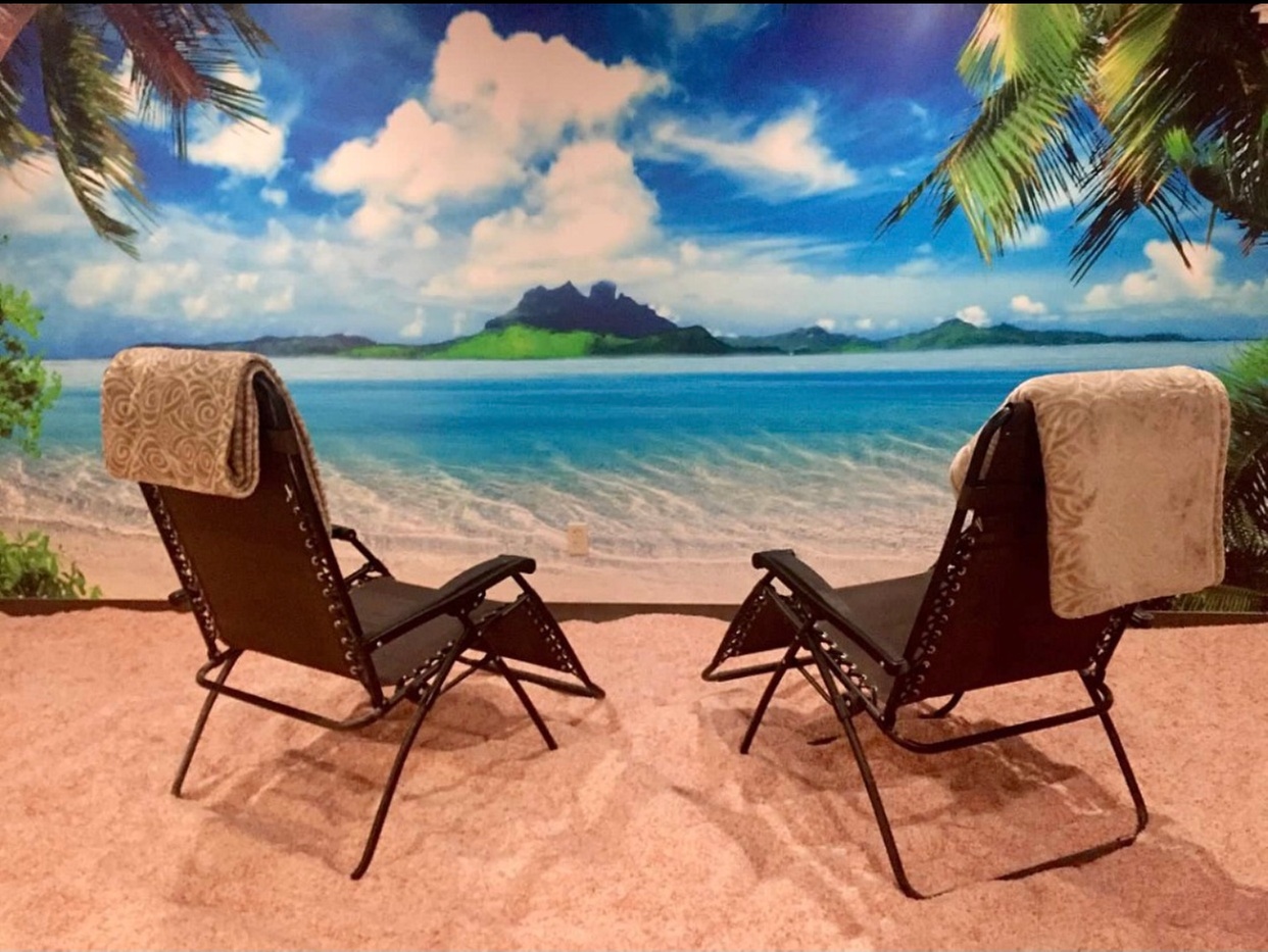 Detox and Rejuvenate with Halotherapy Salt or Infrared Sauna Session