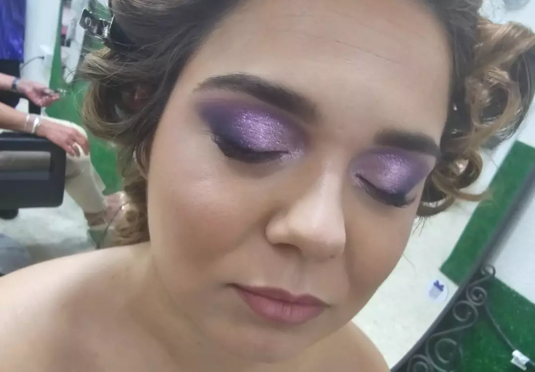 Maquillaje natural, de día o de fiesta en Eco Bambú Centro de Belleza (hasta 53% de descuento)