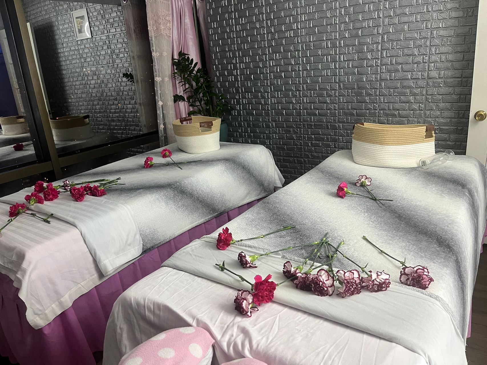 Up to 76% Off on Swedish Massage at Mia Thai Massage