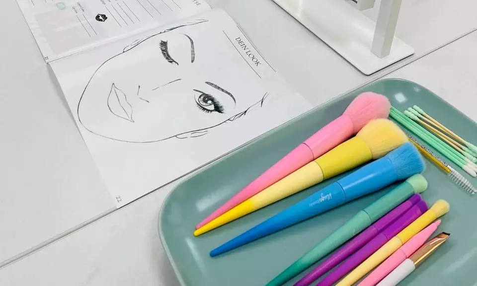 Make-Up-Coaching und Schmink-Training für 1 oder 2 Personen bei Sonja Zettler - Primary Image