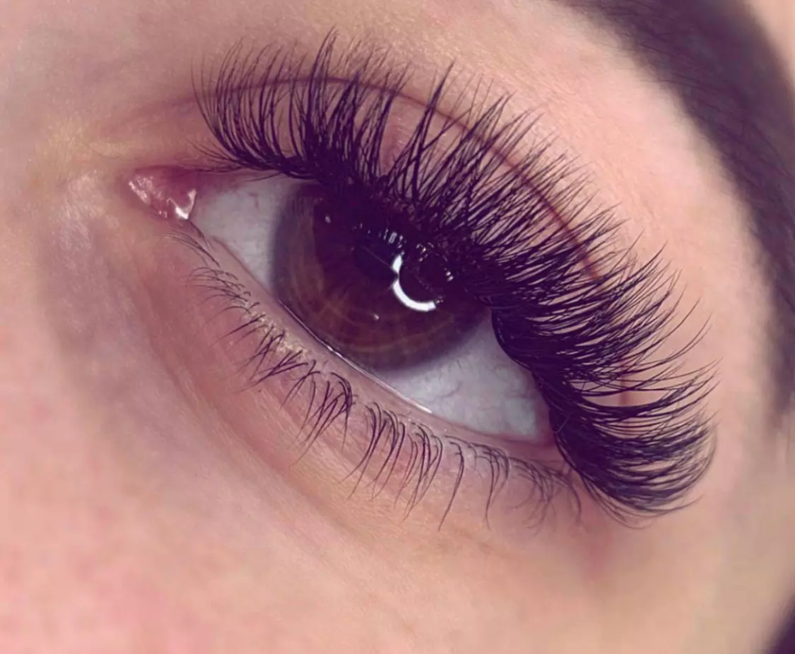 Up to 25% Off on Eyelash Extensions at Bandit lashes - Primary Image