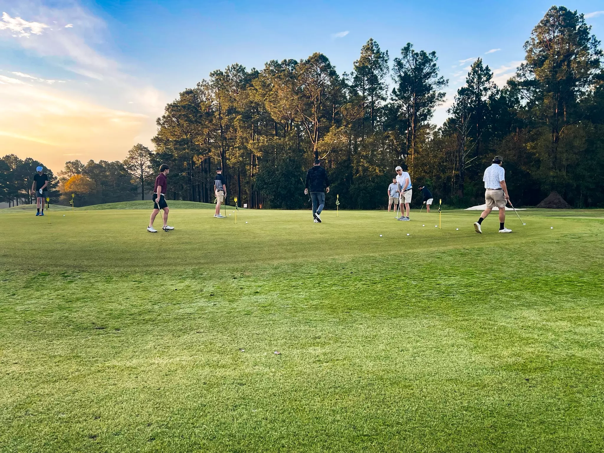 9 or 18 Holes w/ Cart on Weekdays or 1 Month Unlimited Play Any Day