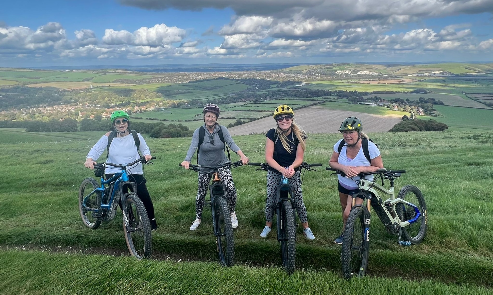 Up to 25% Off on Bike / Cycle / Bicycle - Rental at cannonballtoursbrighton