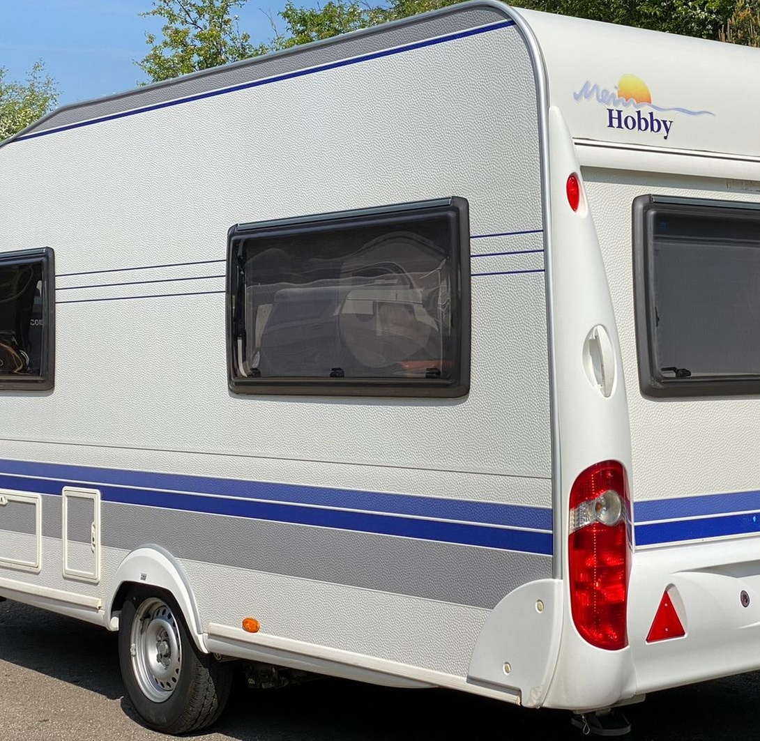 Wohnwagen-Außenreinigung