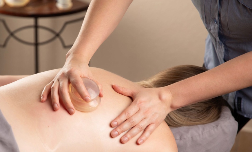 Image 5: Enjoy up to 35% off Offering Relax and Decompress Massage sessions for 60 or 90 minutes at w/ A Noticed Difference LLC'