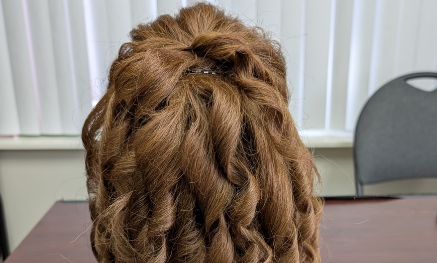 Image 2: Women's Single-Process All-in-One Hair Styling, Hair Wash, and More