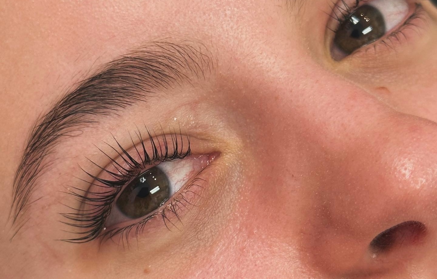 Up to 64% Off on Eyelash Perm at Leslie’s Beauty Bar