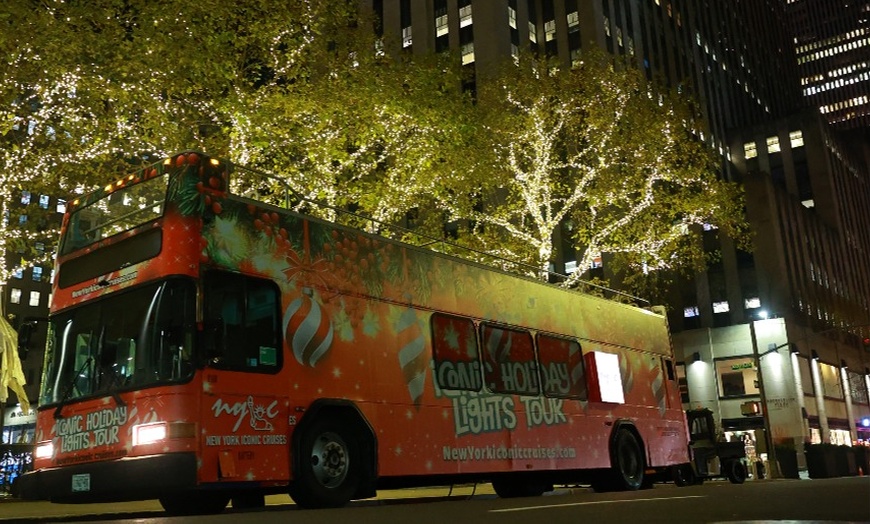 Boat Tour - Holiday Adventure Christmas Lights NYC Sightseeing Bus Tour ...