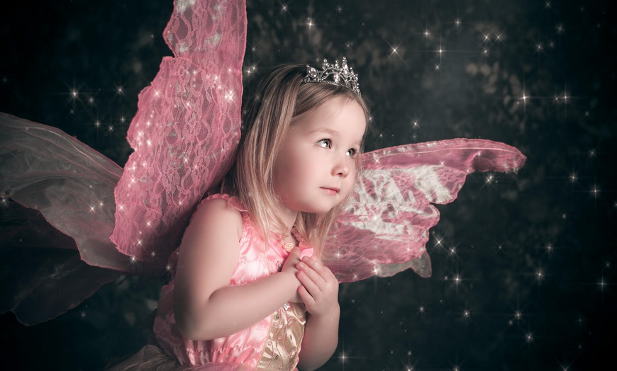 Image 4: Children's Enchanted Fairy or Elf Photoshoot with Free Print   