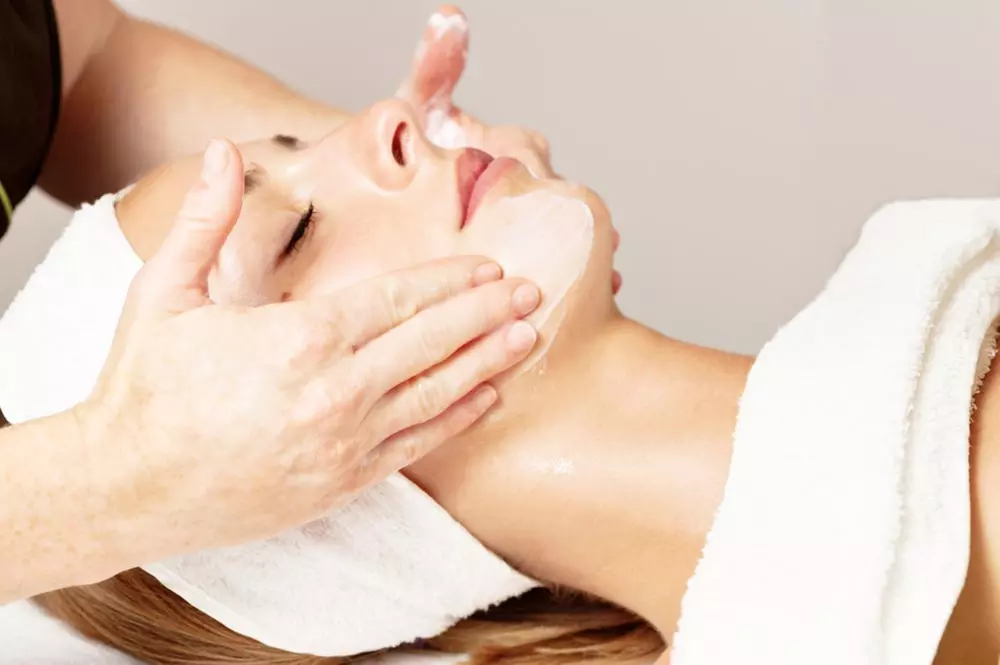 Up to 55% Off on Facial at Med Spa Bellissima - Second Medium