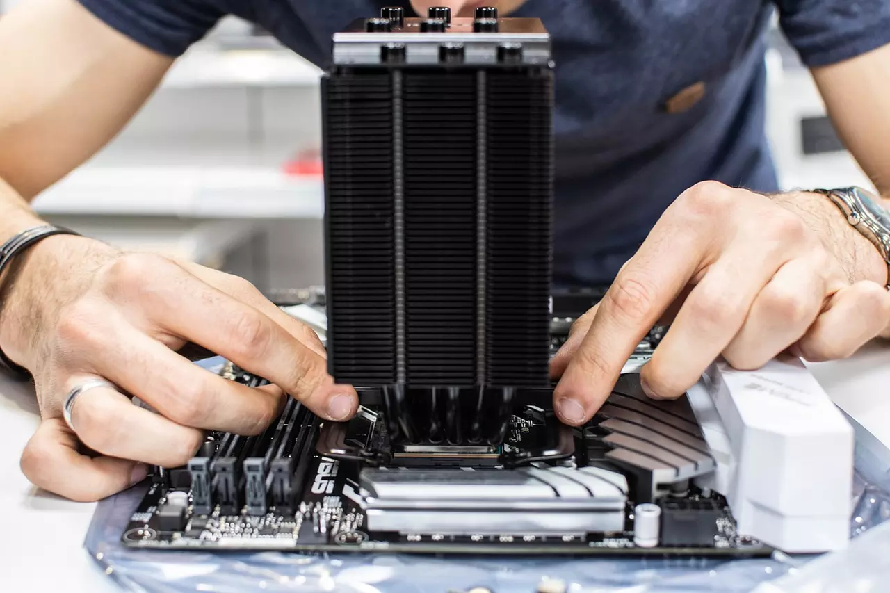 Comprehensive Computer Repair Services for Desktops and Laptops
