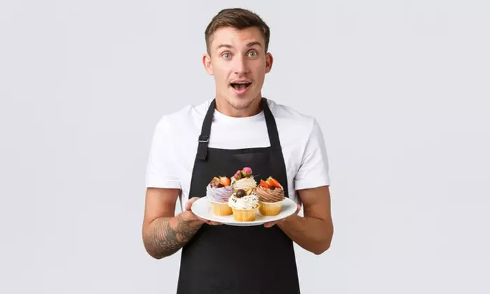 Learn how To Bake and Decorate Cupcakes with Our Online Course