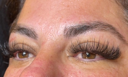 One Full Set of Classic Eyelash Extensions - Mariglo Beauty Studio by Tess