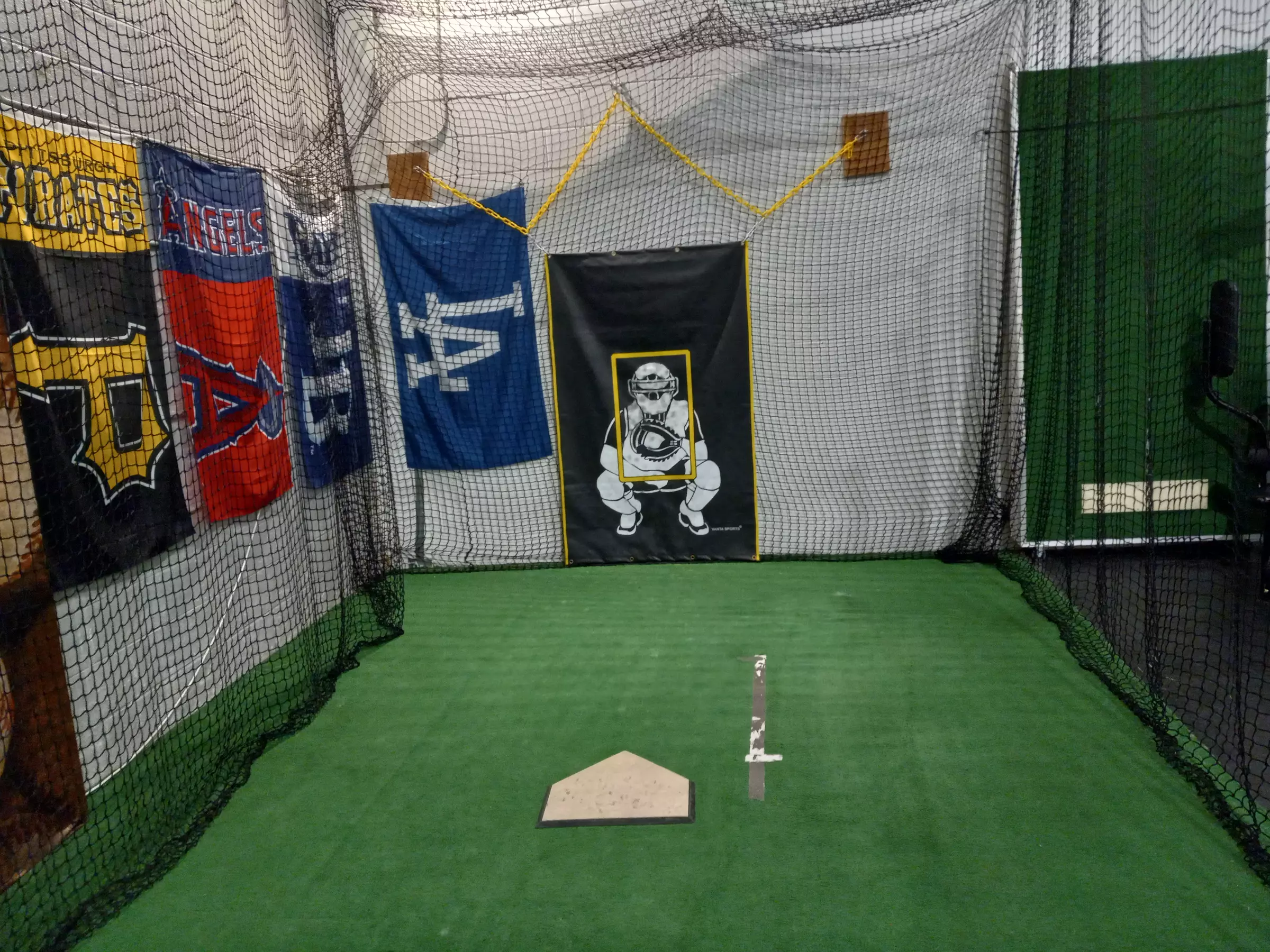 Hit Home Runs with Expert Baseball Training – Unleash Your Inner MVP!