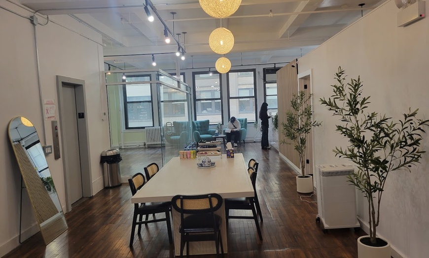 Image 5: 60-Min Therapeutic or Deep Tissue Massage