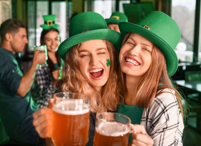 For Two: Holiday Tour + Two Drinks - Sandiego VIP Nightlife