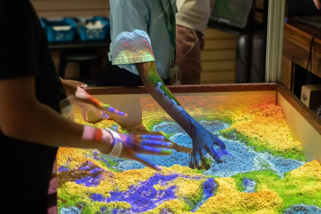 Interactive Coastal Conservation Experience – New Canal Lighthouse