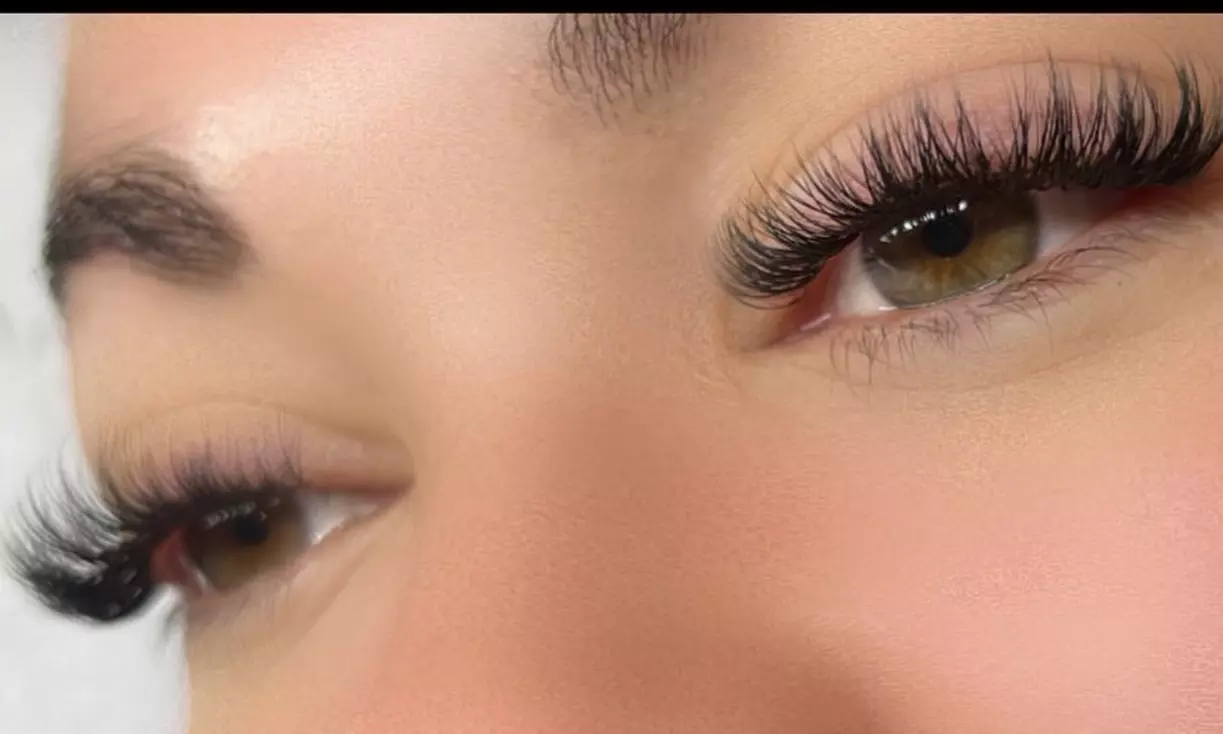 Explore Lash Extensions with 557 Parlor: Choose Classic, Hybrid, or Volume Sets for up to 30% Off - Primary Image