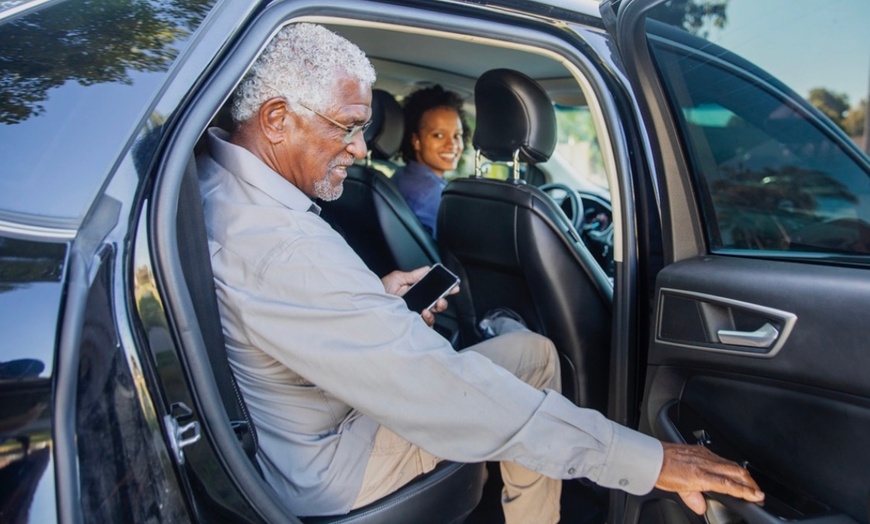 Image 6: Experience safety and cleanliness with premier Female Rides