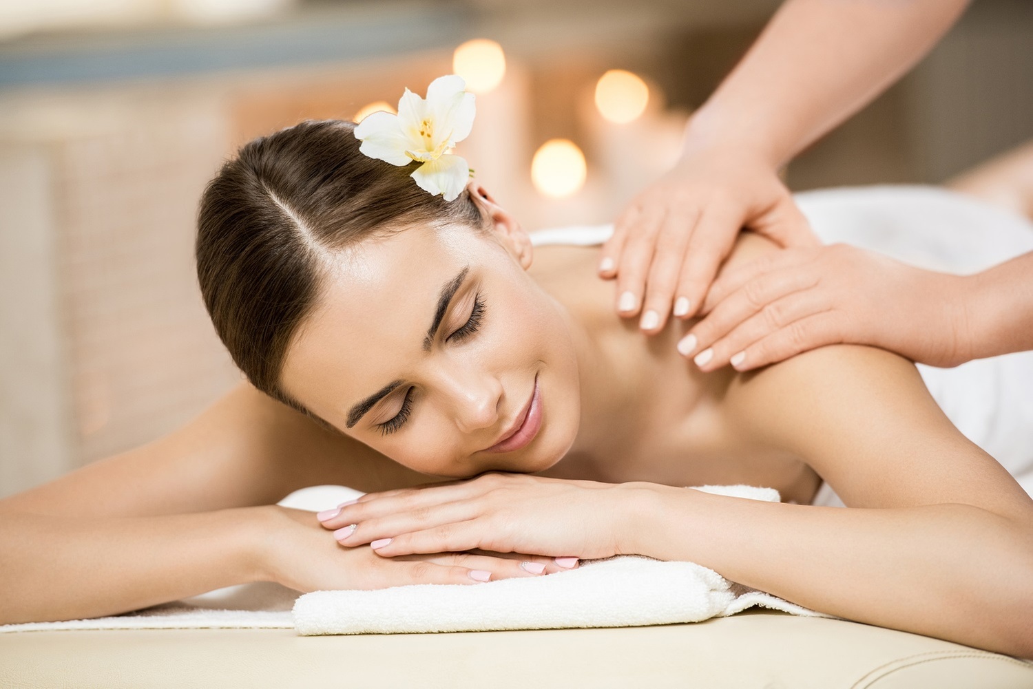 Up to 65% Off on Deep Tissue Massage at Delicious Spa