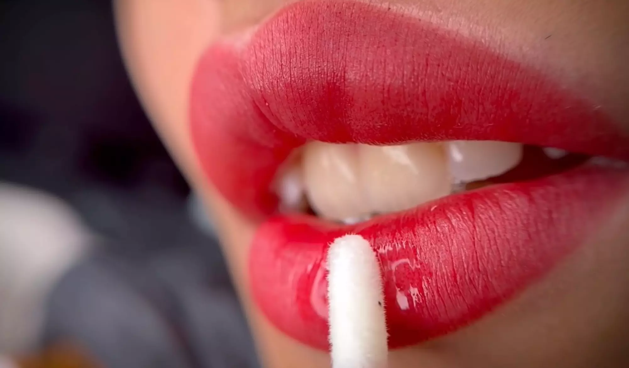 Get a New Look: Lip Blush Boost Effect, Touch Up or Color Correction