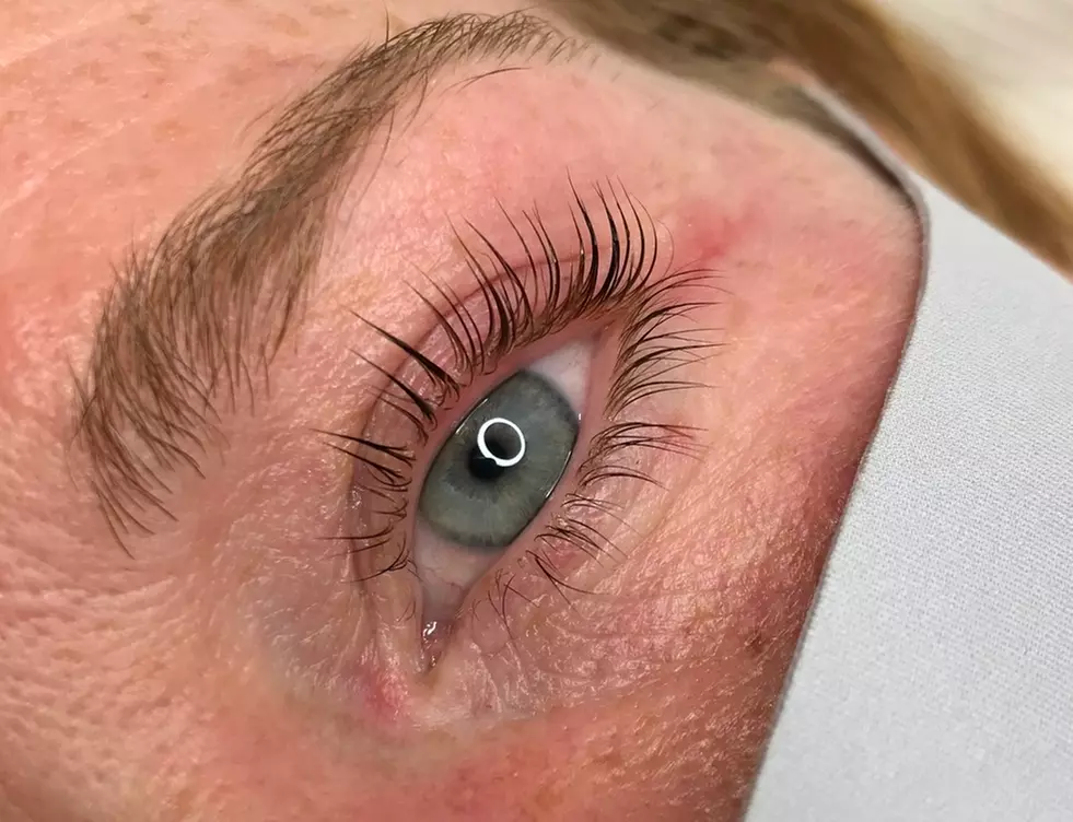 Discover Fresh Face Society's array of eyelash extensions, including classic and volume options, with savings up to 49%