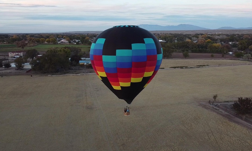 Image 2: Experience Hot Air Balloon Ride over Rio Grande Valley