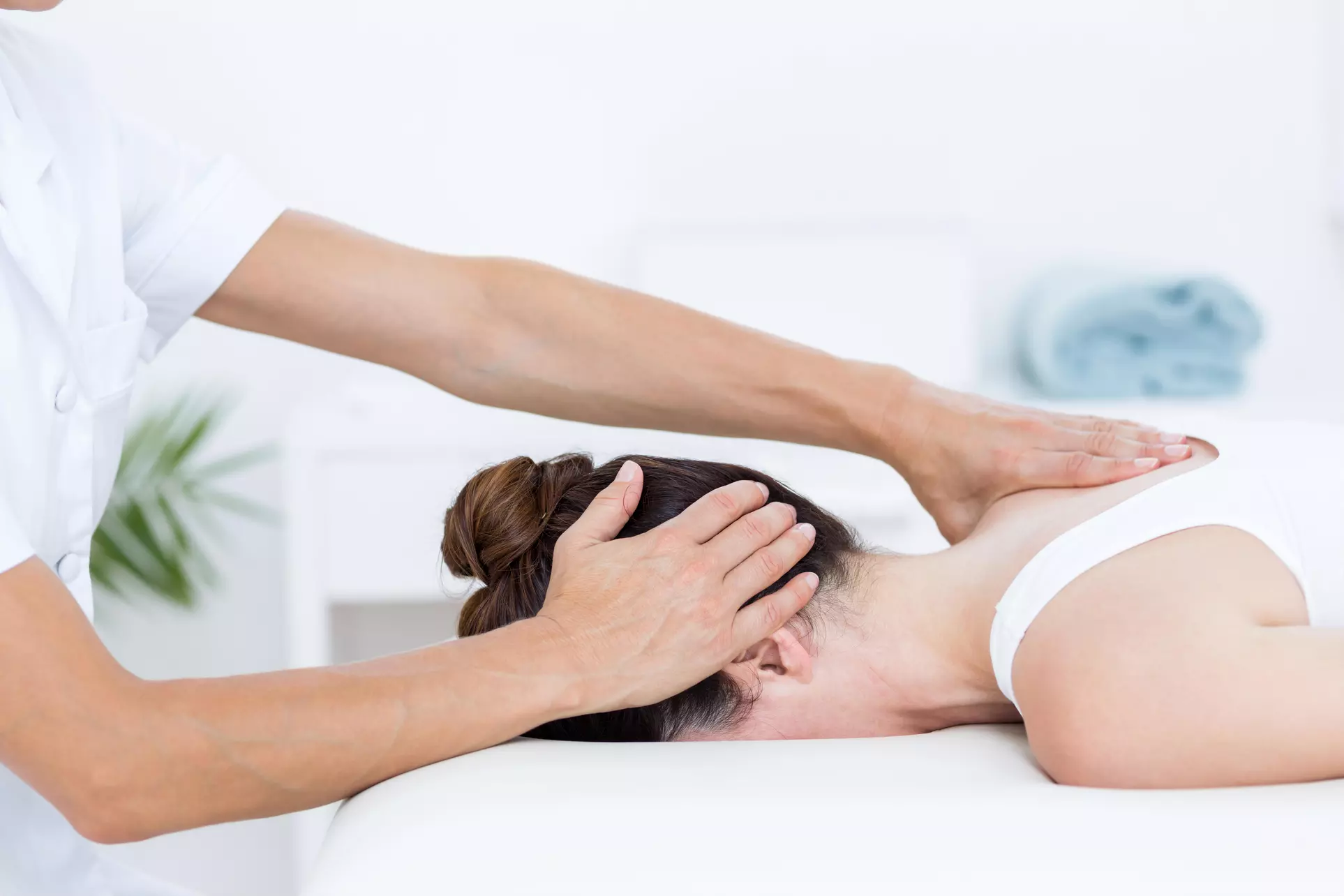 Experience holistic wellness at Dr Marlas Chirowellness Spa with chiropractic and red light therapy sessions, up to 48% off - Primary Image