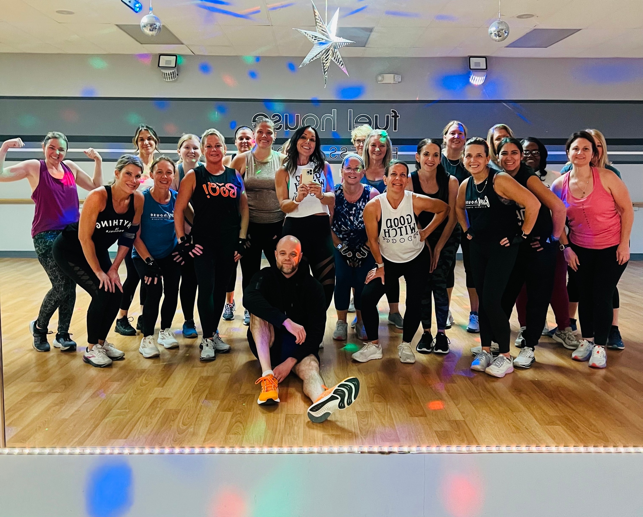 Experience One Month of Fitness Classes for Total Body Conditioning