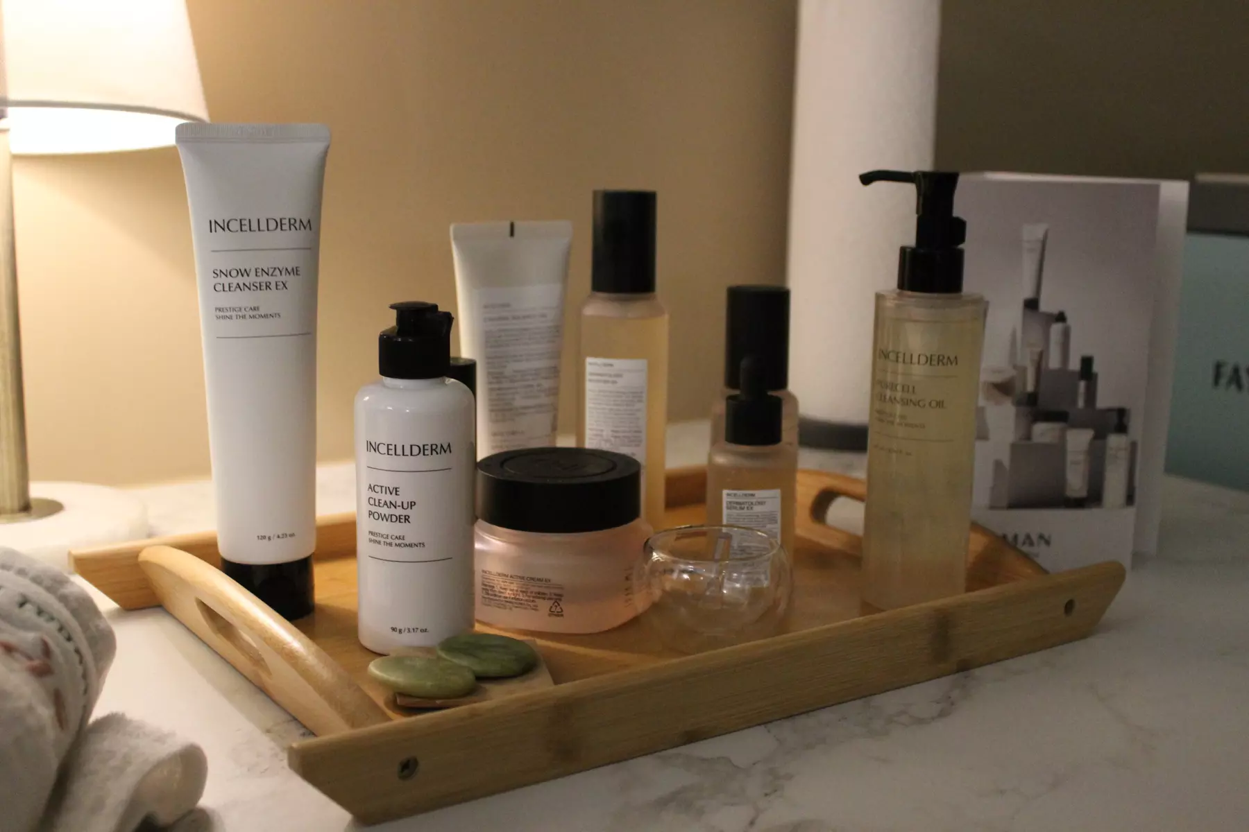 50 Min Couples Massage w/ 30 Min Spinal Decompression and More