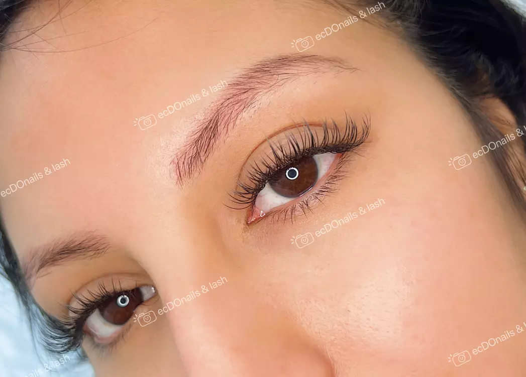 At ecdonails & lash, discover lash extensions and manicures with up to 49% off for a complete beauty experience - Primary Image
