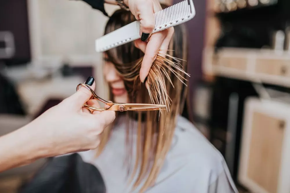 Up to 40% Off on Salon - Hair Color / Highlights at CCUE SPA