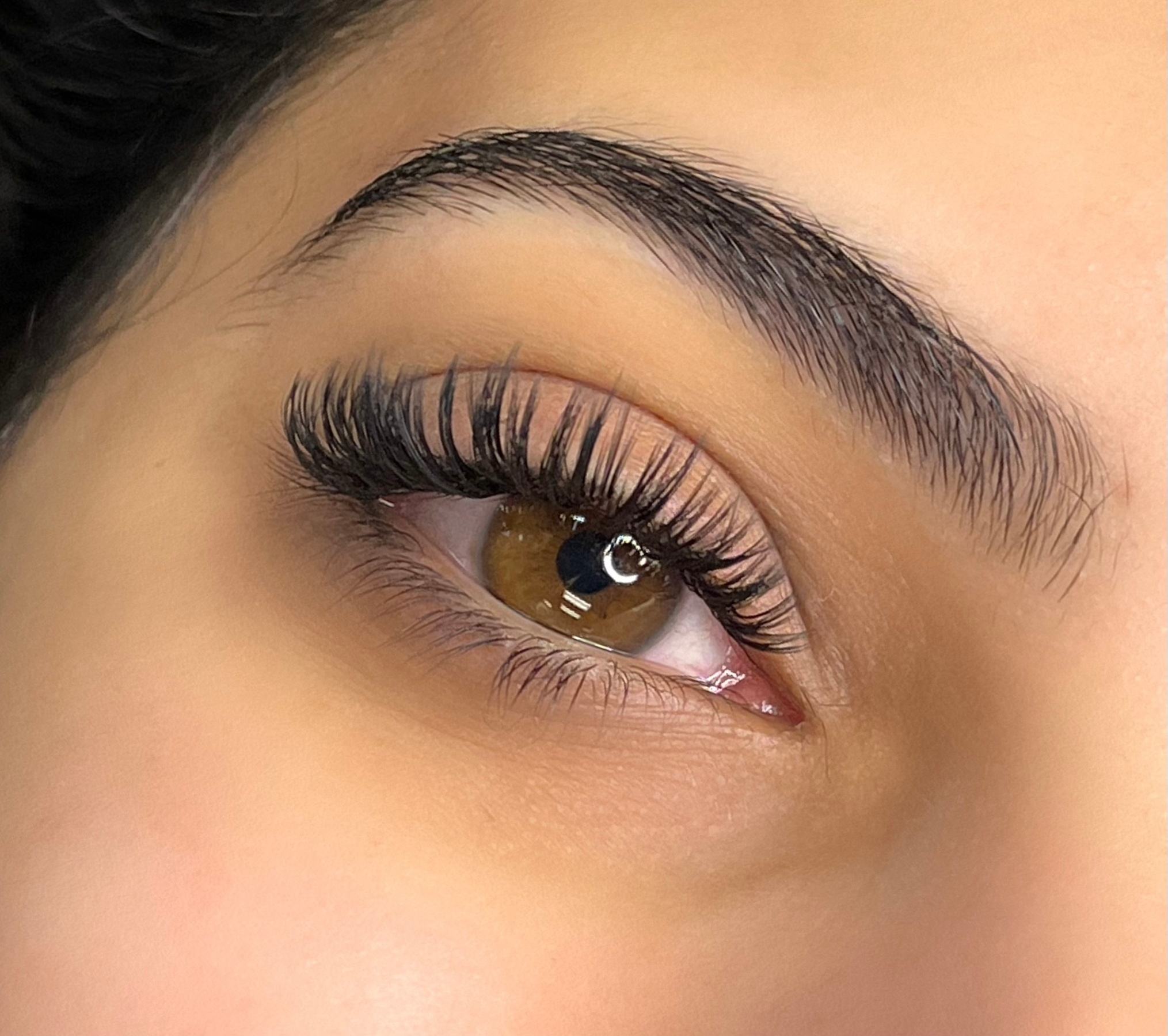 Get Gorgeous Eyelash Extensions for Natural or Glamorous Look