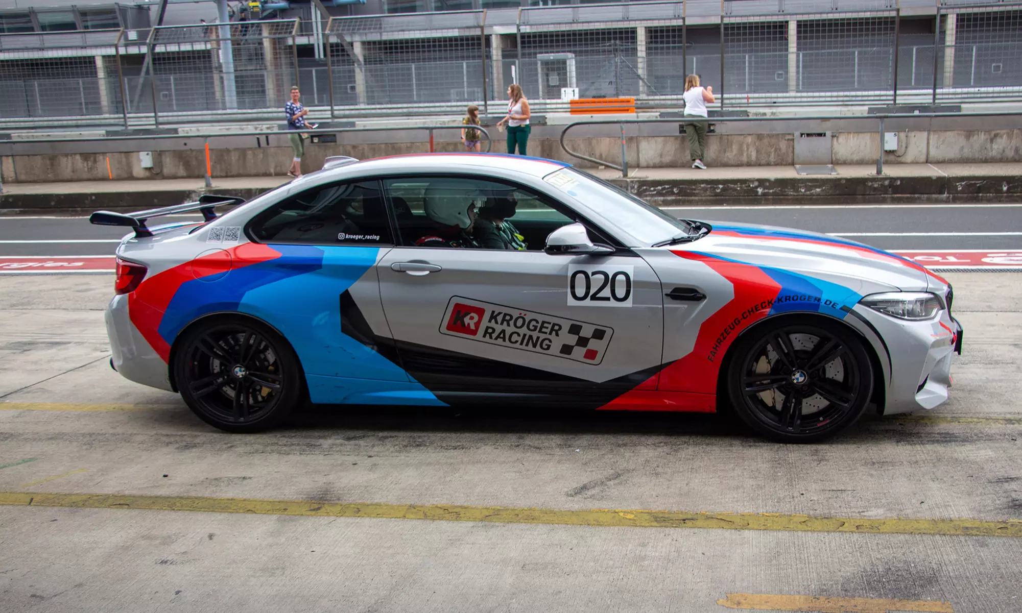 3–5 Runden im BMW oder Porsche zum Selber fahren