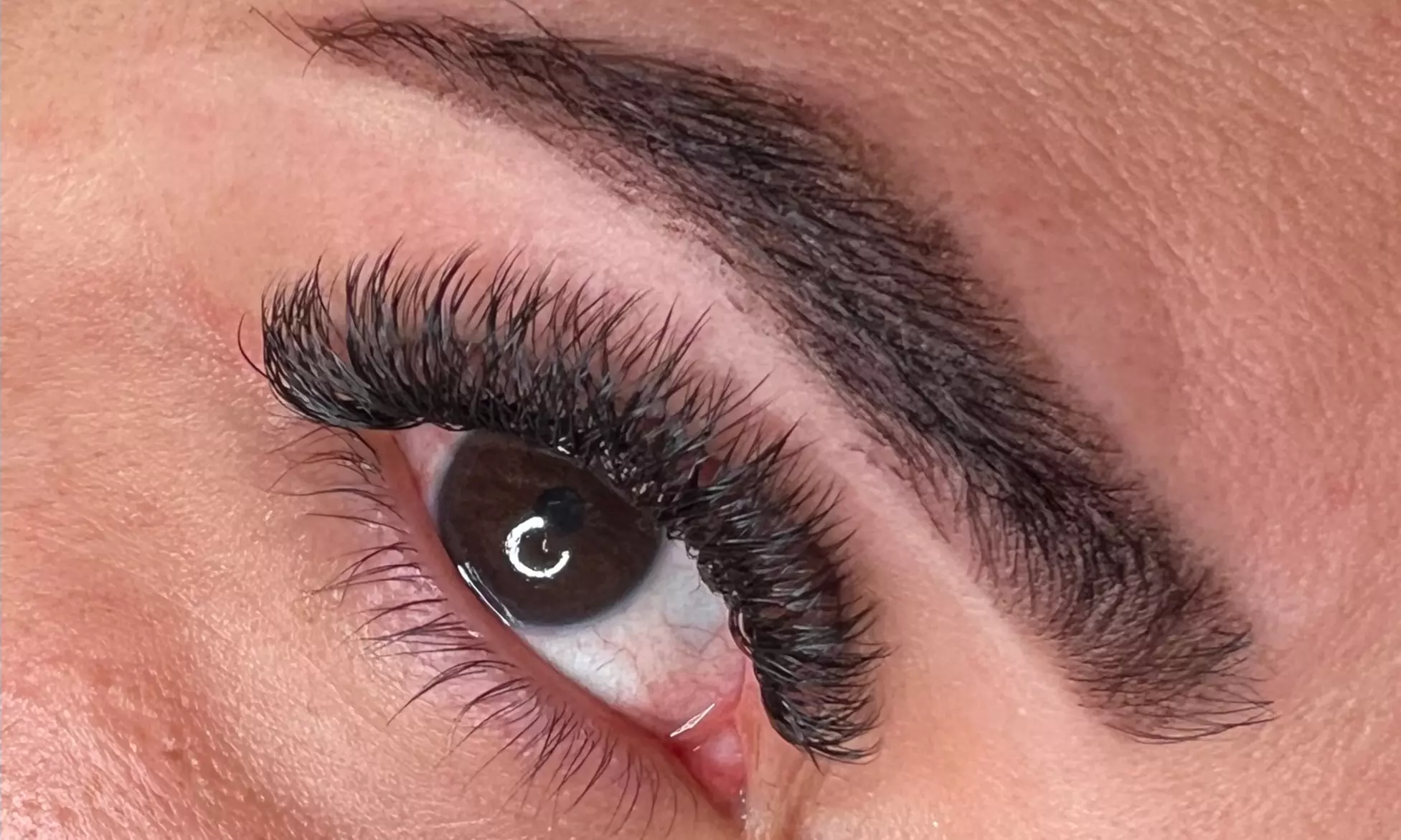 Discover Stunning Eyelash Extensions in Various Styles