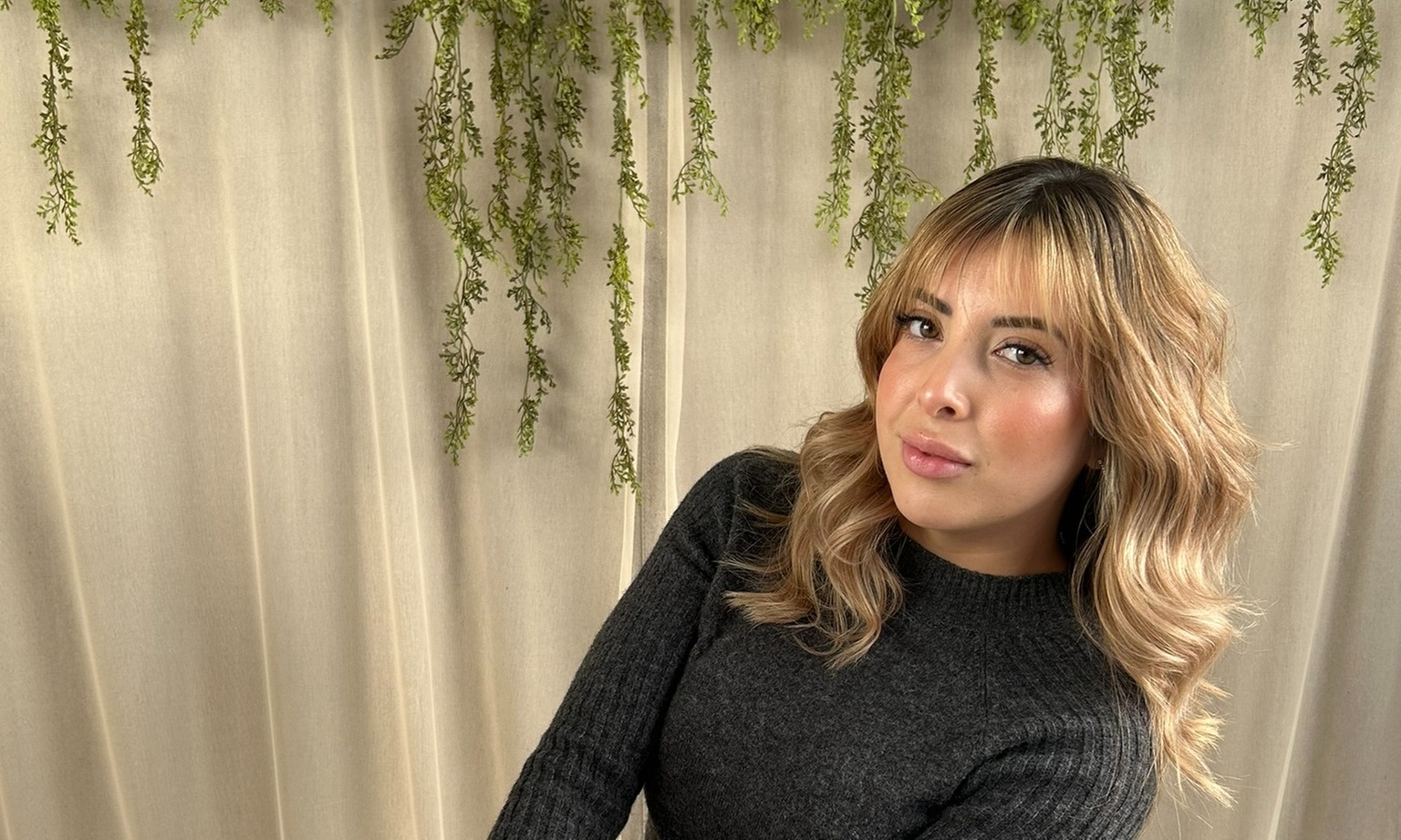 1 or 2 Luxurious Blowout: Hydrating Wash, Massage & Conditioning