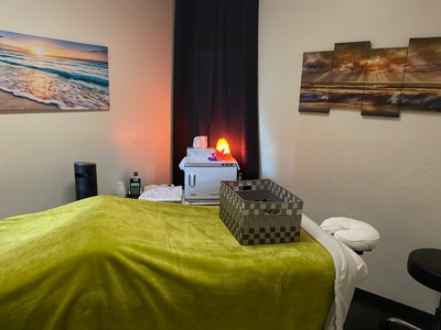 50-Minute Deep Tissue Or Swedish Massage - Best Estie Day Spa
