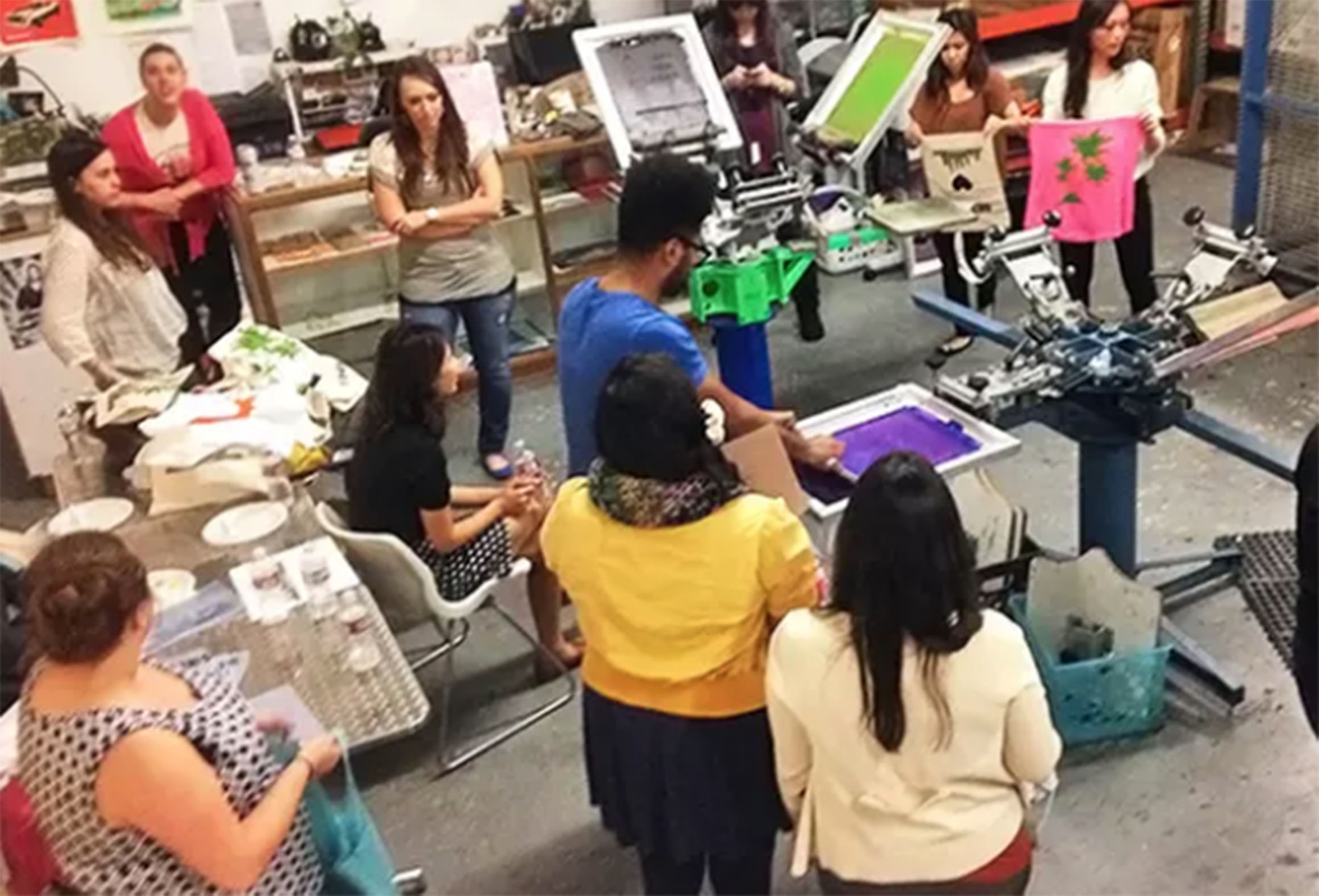 Explore Intro to Screen Printing Handcraft  Group Class
