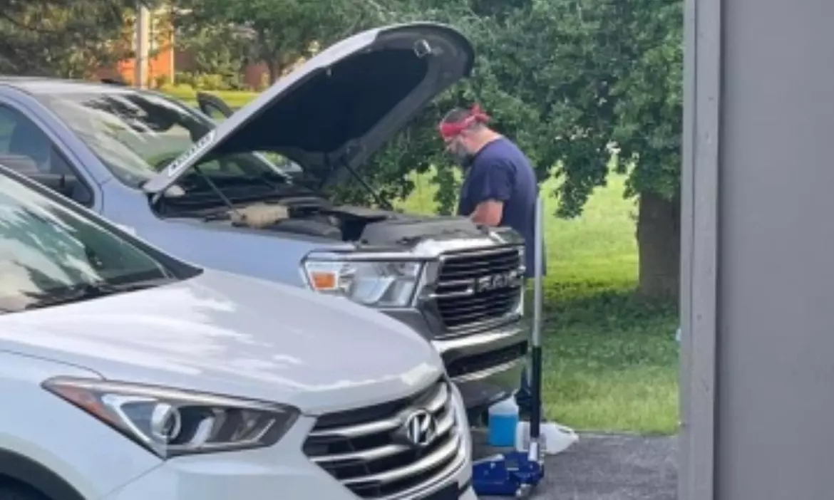 Up to 25% Off on Oil Change at Pitstop Mobile Oil Change, LLC - Primary Image