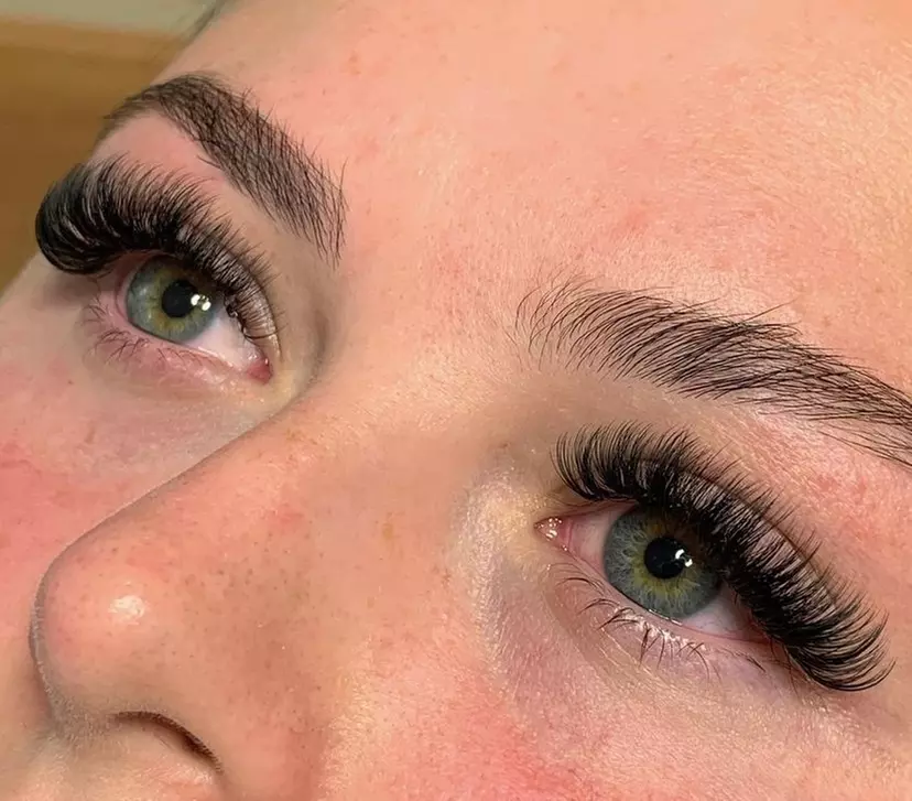 Up to 32% Off on Eyelash Extensions at I Lash Galore - Primary Image