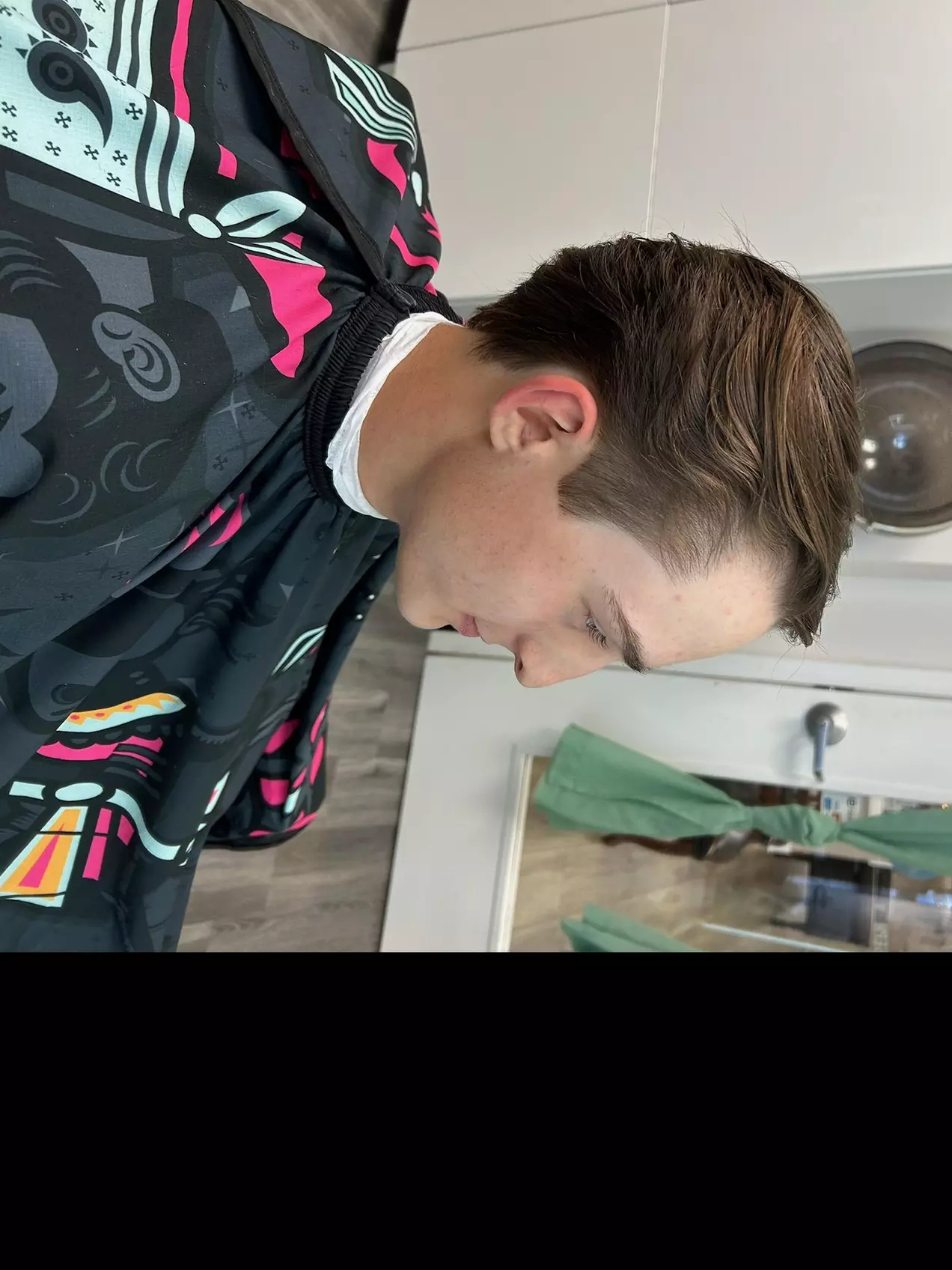 Expert Cuts Awaits: Detailed Men's Haircuts at Hair Flow by Erika 