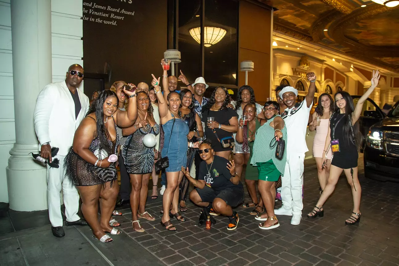 Rockstar Nightclub Party Bus Crawl on Tour at Vegas Rockstar VIP