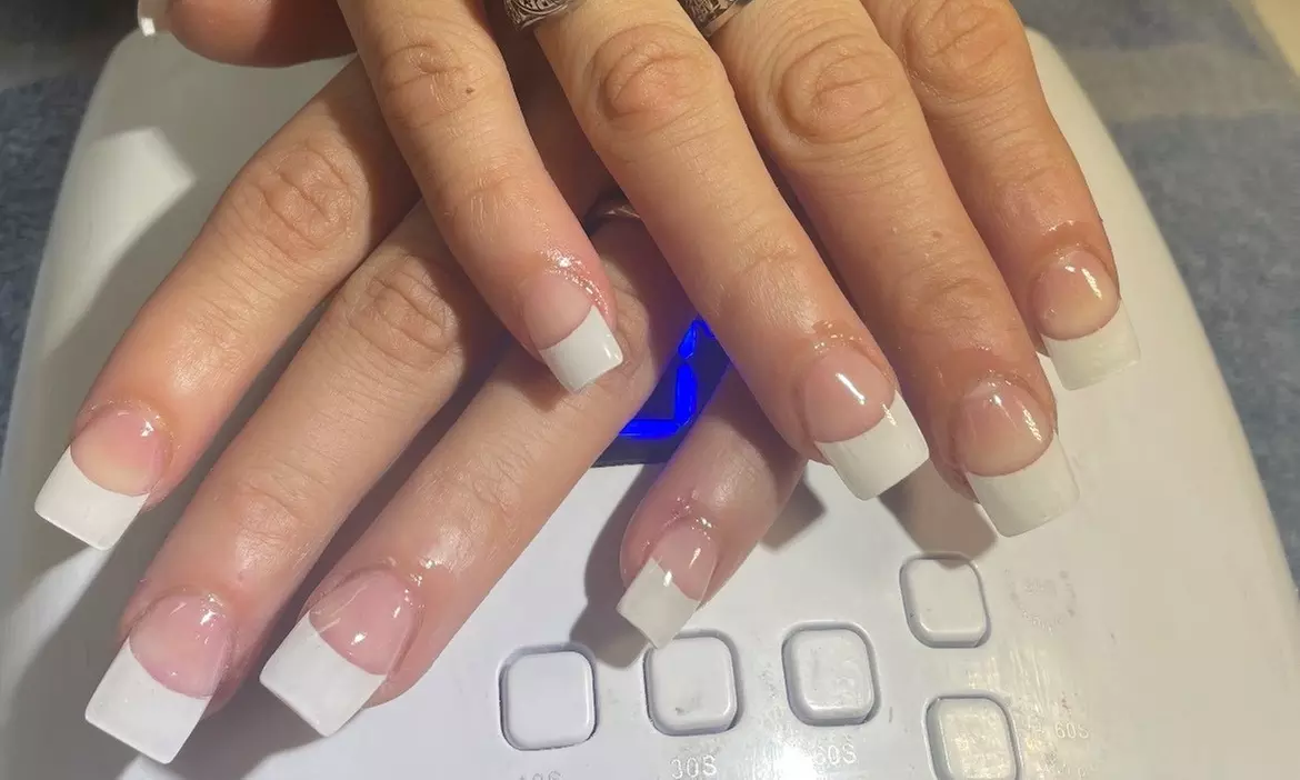 Up to 20% Off on Nail Salon Gift Card at Glo Nails - Primary Image