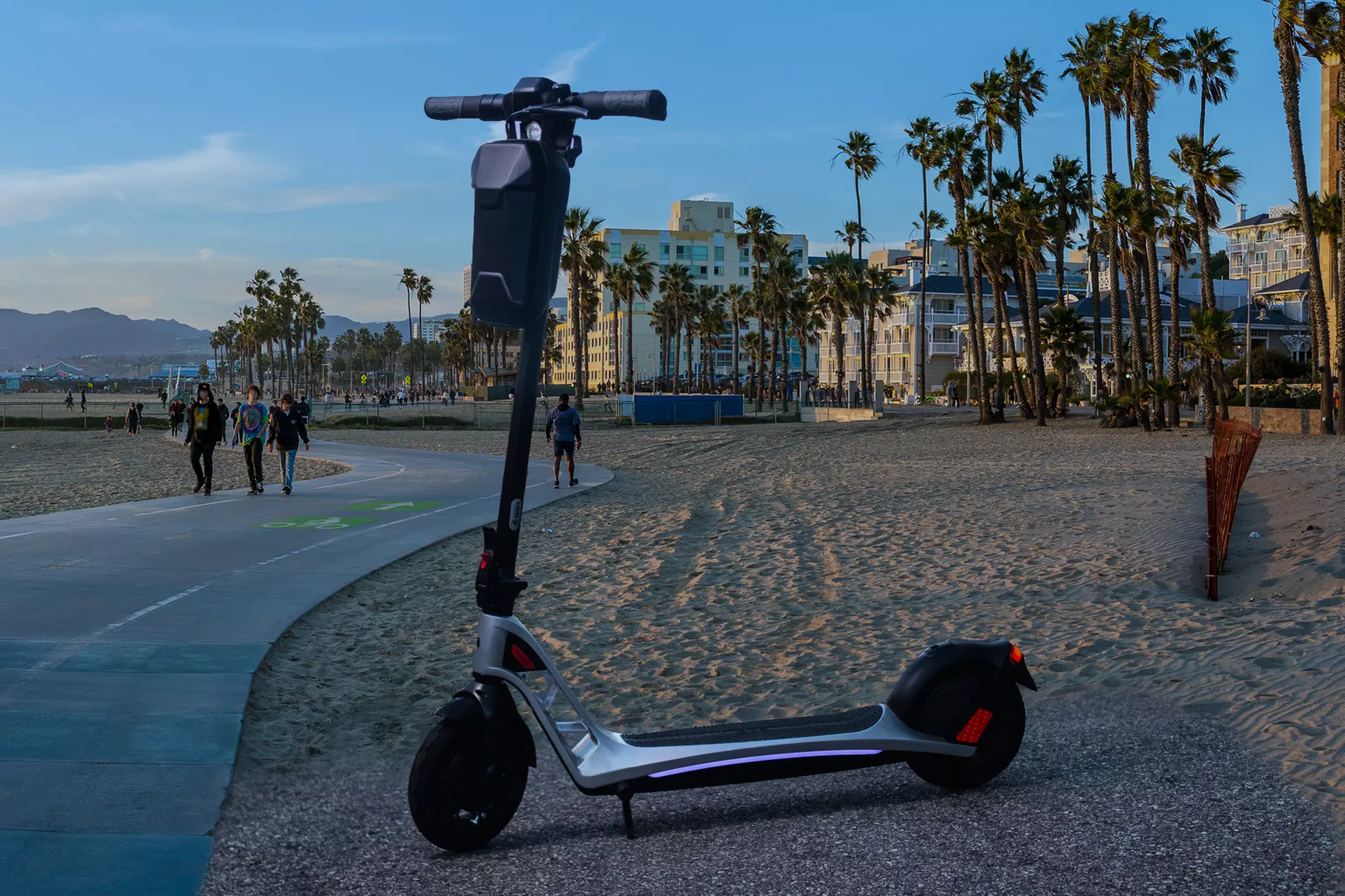 $59.99 for Three-Hour Electric Scooter or Bike Rental for One from MANINAM ($79.99 Value) - Second Medium