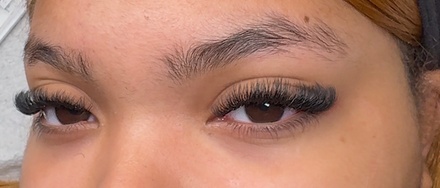 Classics full set lash extensions  - Rose Beauty Lounge
