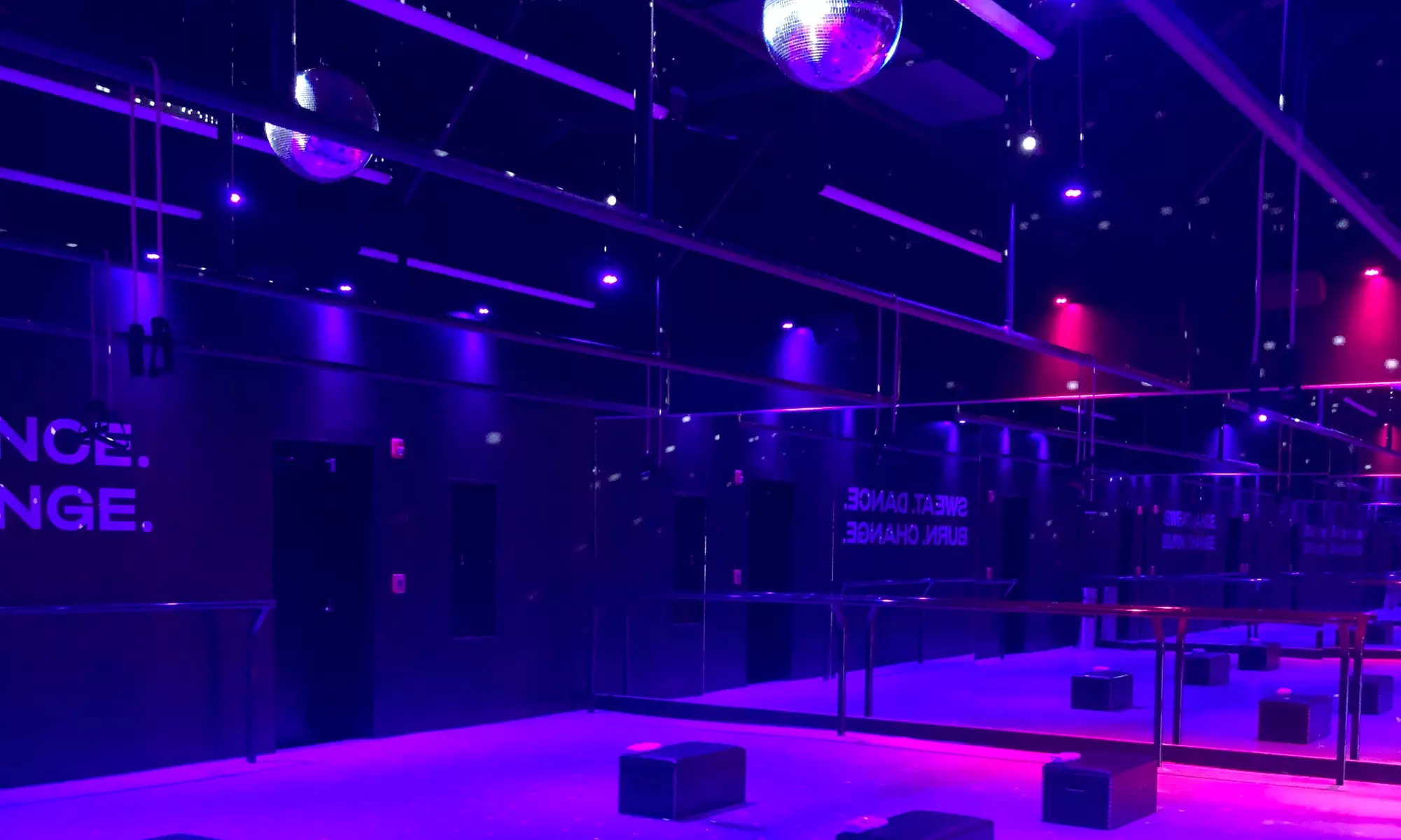 Two or Four Weeks of Unlimited Fitness Classes at AKT