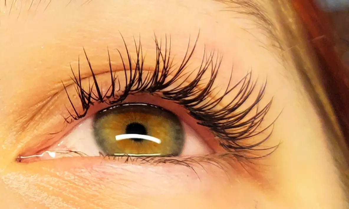 Up to 50% Off on Eyelash Extensions at MsProperLash